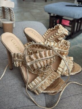 Liliana heels